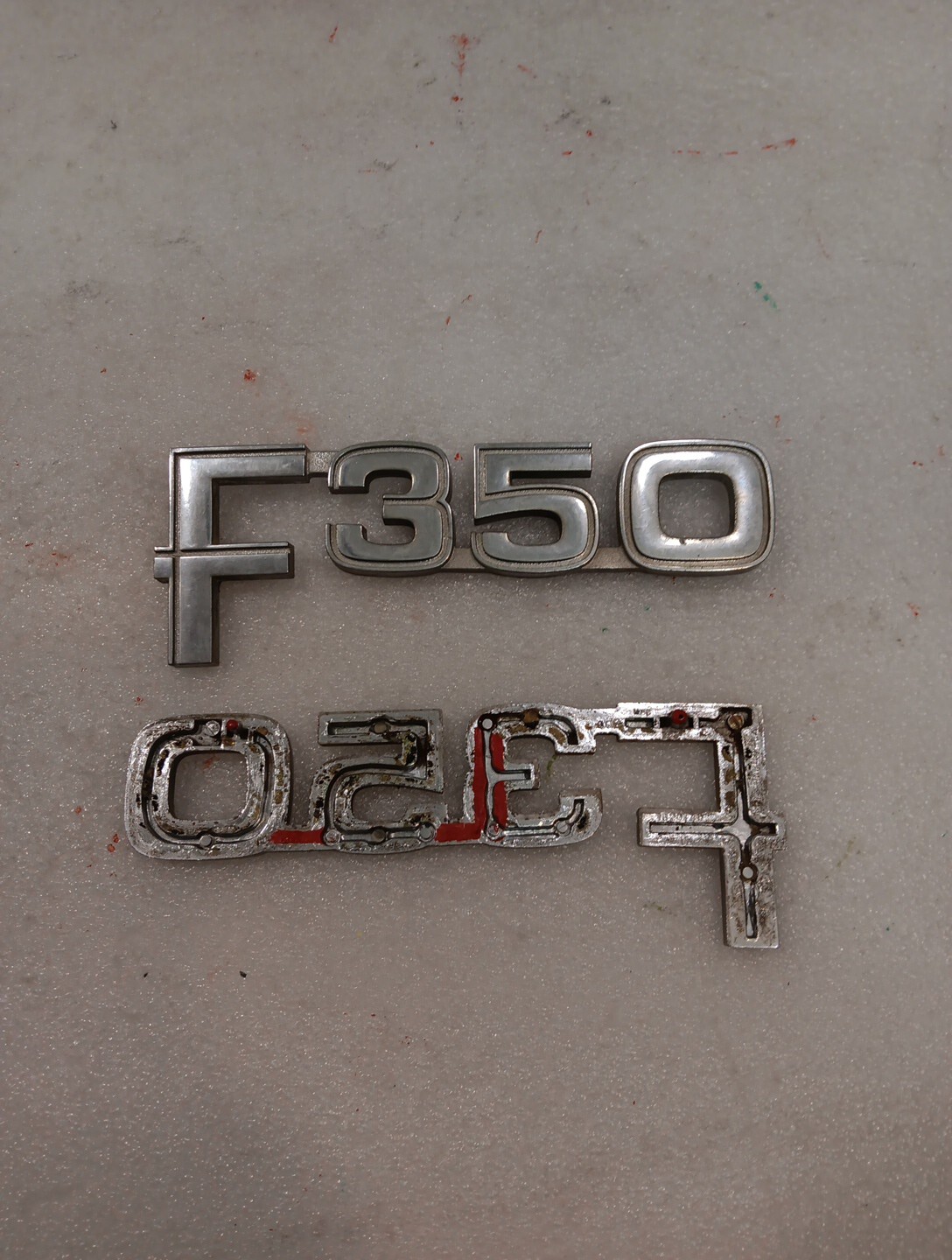 80 81 82 83 84 85 86 F350 F-350 Pickup Truck Front Fender Emblems Badge