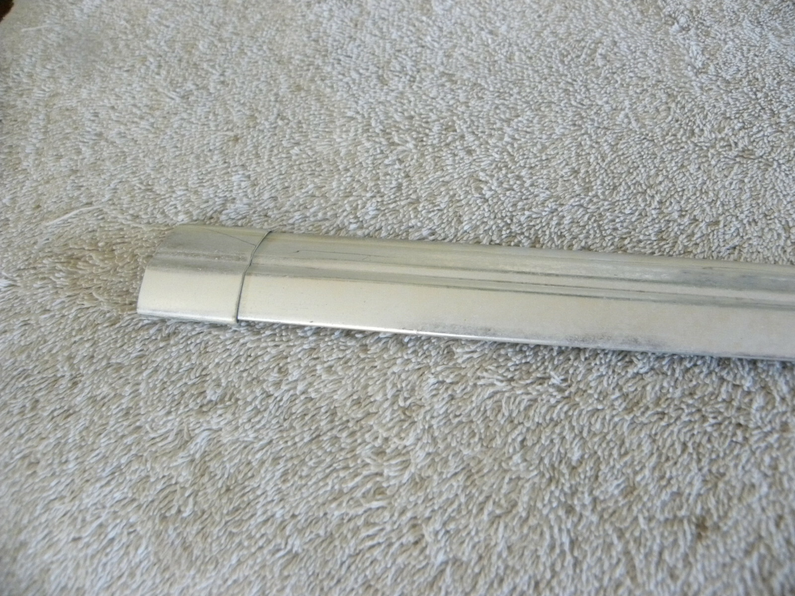 1970 Mercedes Benz W114 W115 Lower Left Passenger’s Side Windshield Trim.CM-56G