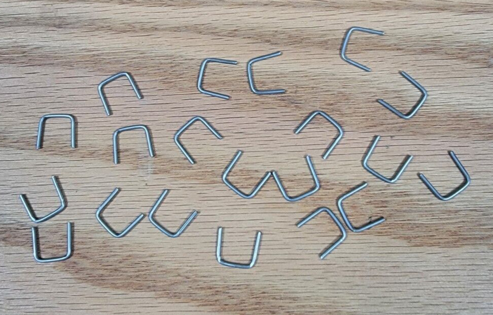 55-57 CHEVY WEATHERSTRIP STAPLES PACK of 20 ** USA MADE **