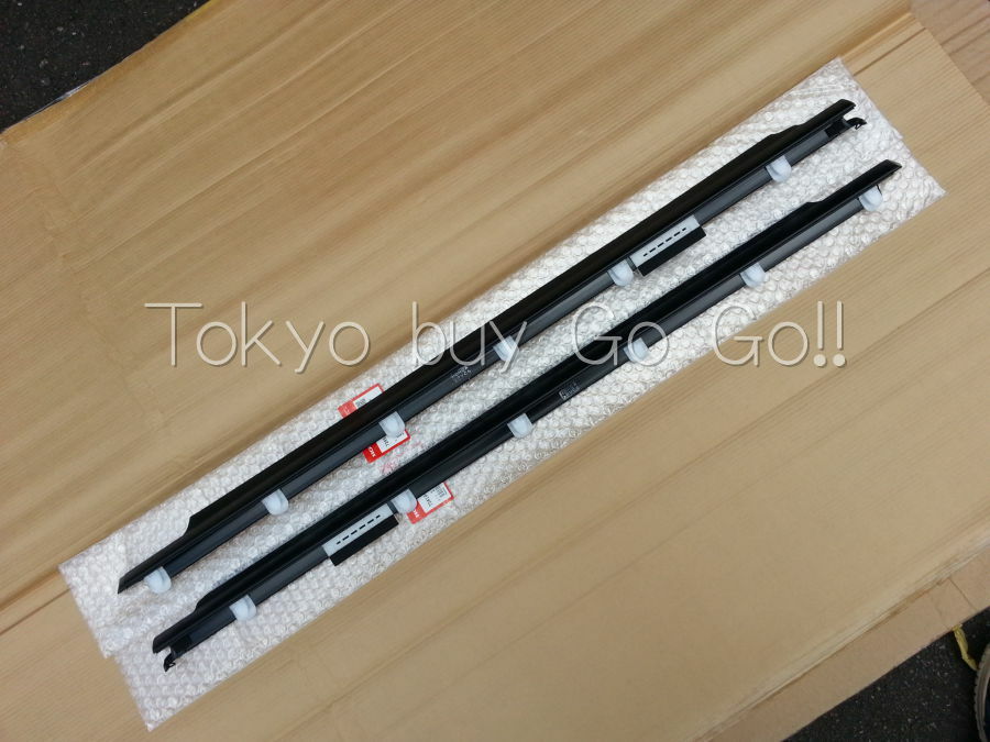 Honda S2000 Door Window Molding RH & LH Set NEW Genuine OEM Parts 2000-09