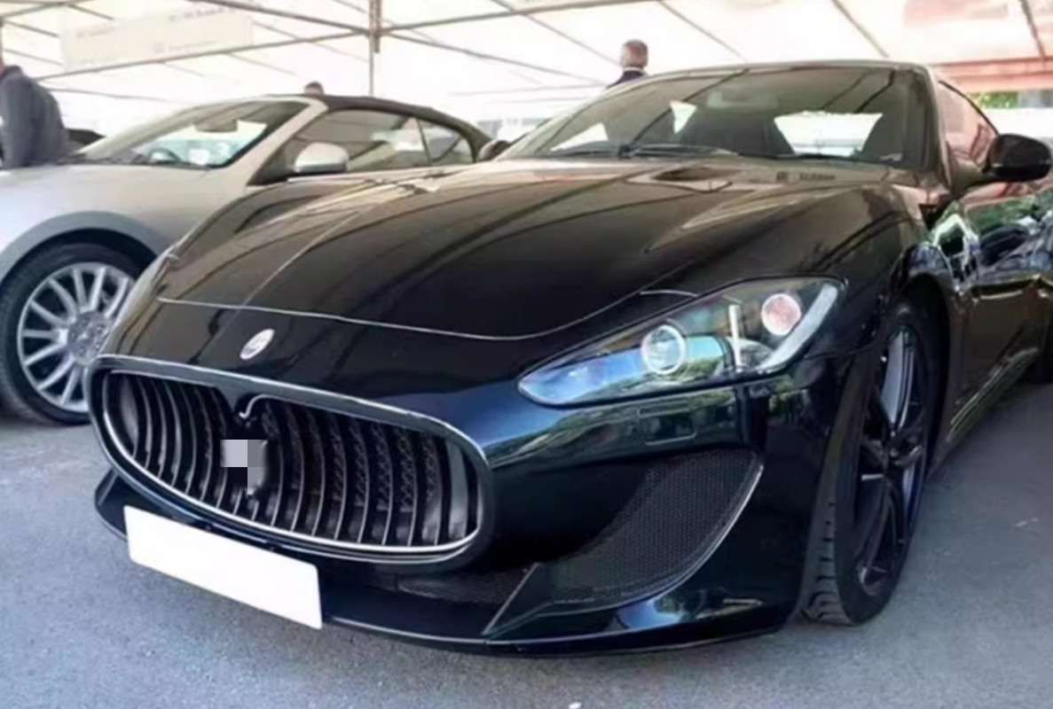ABS Plastic Exterior Front bumper middle net Lower For Maserati GT 2003-2015
