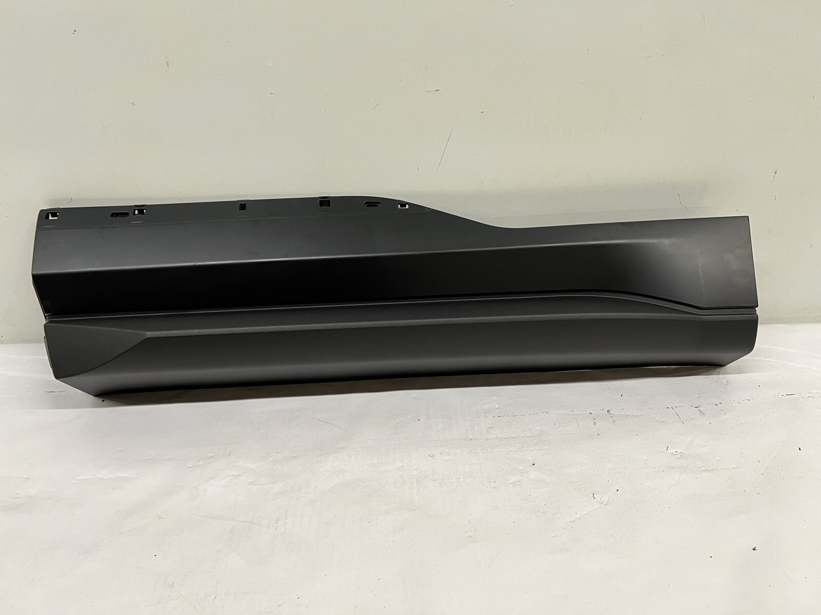 OEM Rear Left Door Molding 2019 2020 2021 2022 2023 Ford Edge gt4z5825557aa
