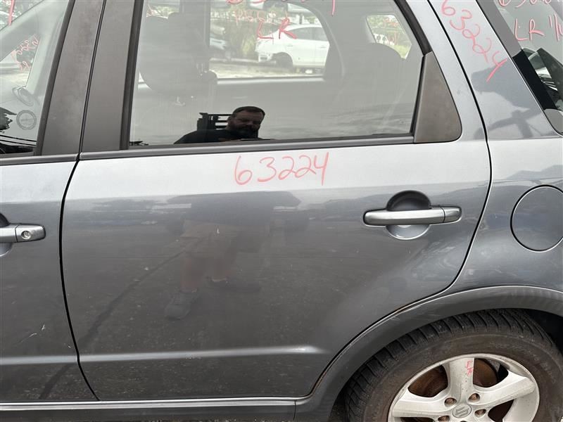 Passenger Right Center Pillar Hatchback Fits 07-13 SX4 1134225