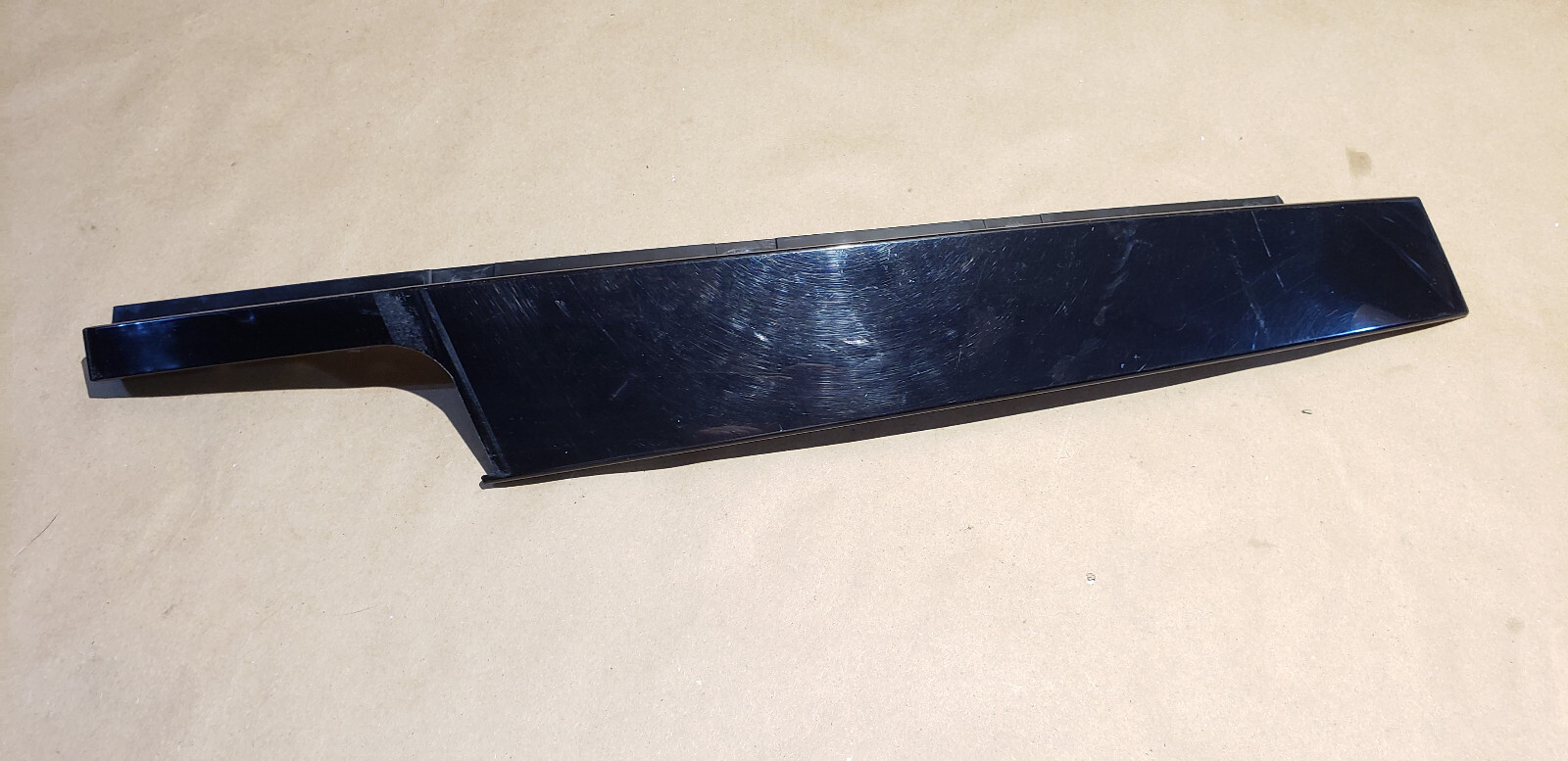 2017 BMW 330i 330ix FRONT LEFT DRIVER SIDE DOOR B PILLAR MOLDING TRIM OEM