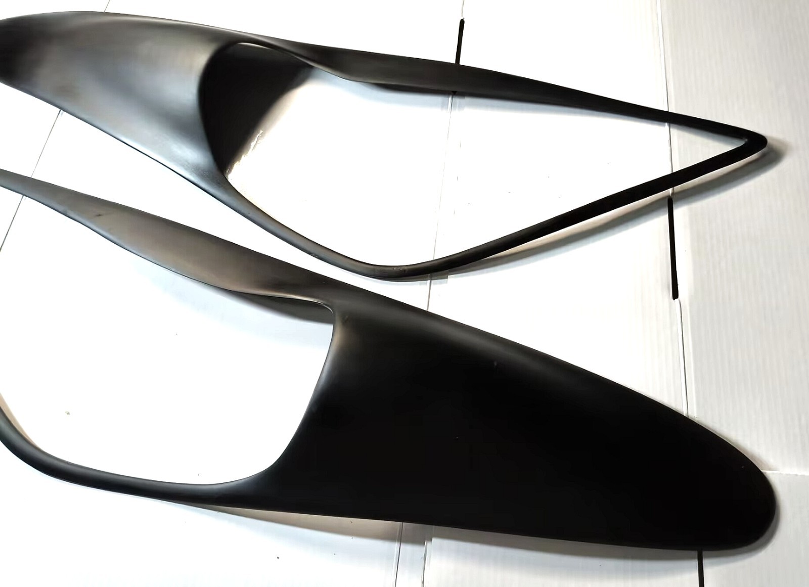 Unpainted FRP Headlight Eyelids Eyebrows Covers for 2000-2005 Toyota Celica 2003