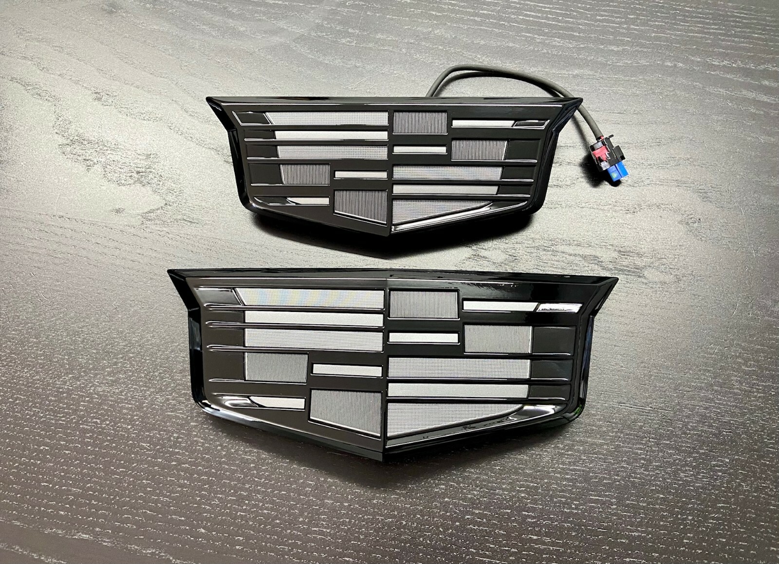 Escalade Mono & black edge emblem set for 2021, 2022, 2023