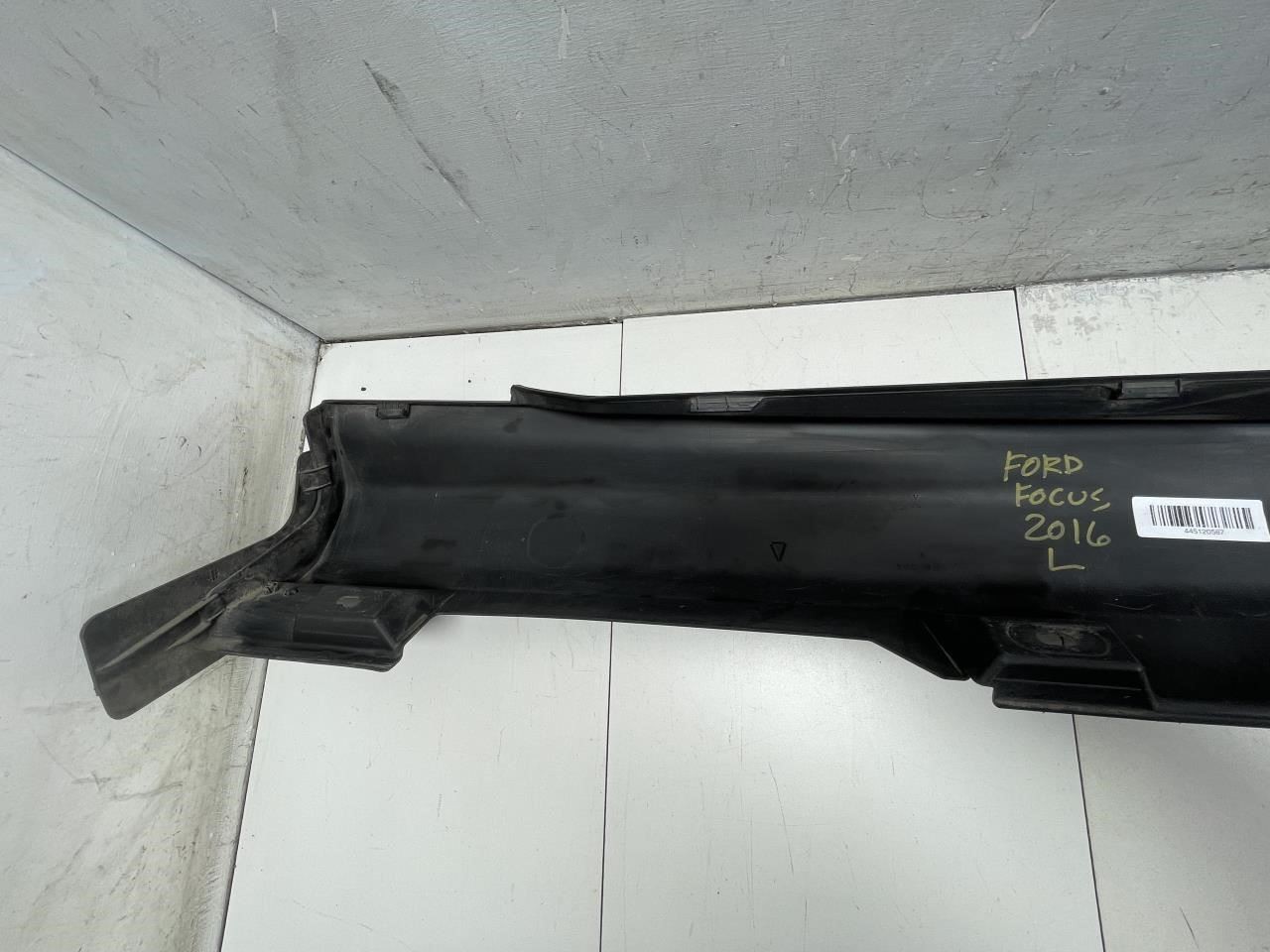2016 FORD FOCUS SE LEFT DRIVER SIDE SKIRT ROCKER PANEL COVER OEM+