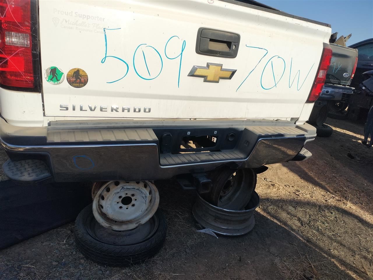 REAR CHROME BUMPER ASSY *NOTE* OEM 15-19 CHEVROLET SILVRDO25
