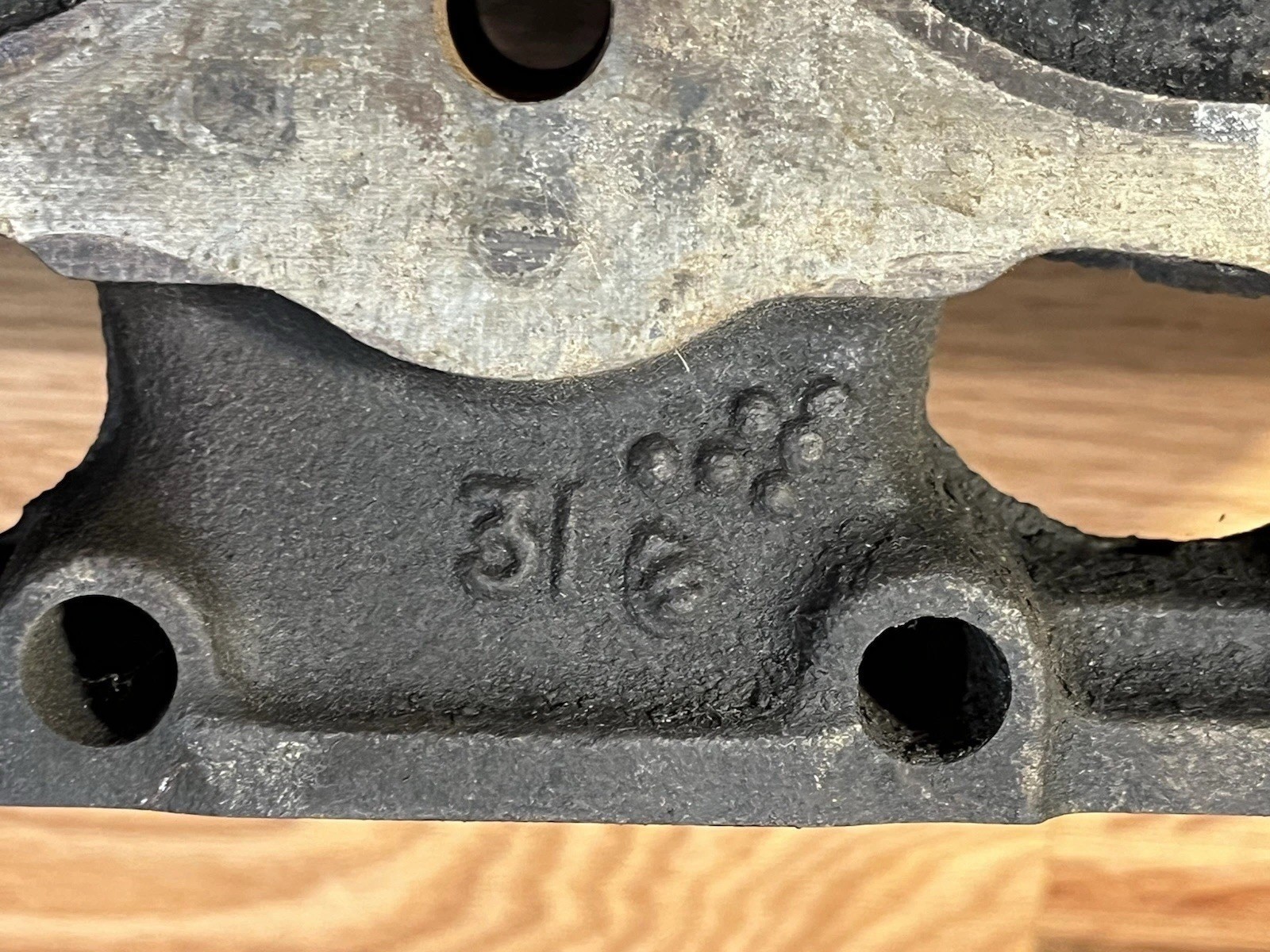 Vintage Pair of 2 Dodge Plymouth Chevy Cast Iron Engine Cylinder Heads 318 Mopar