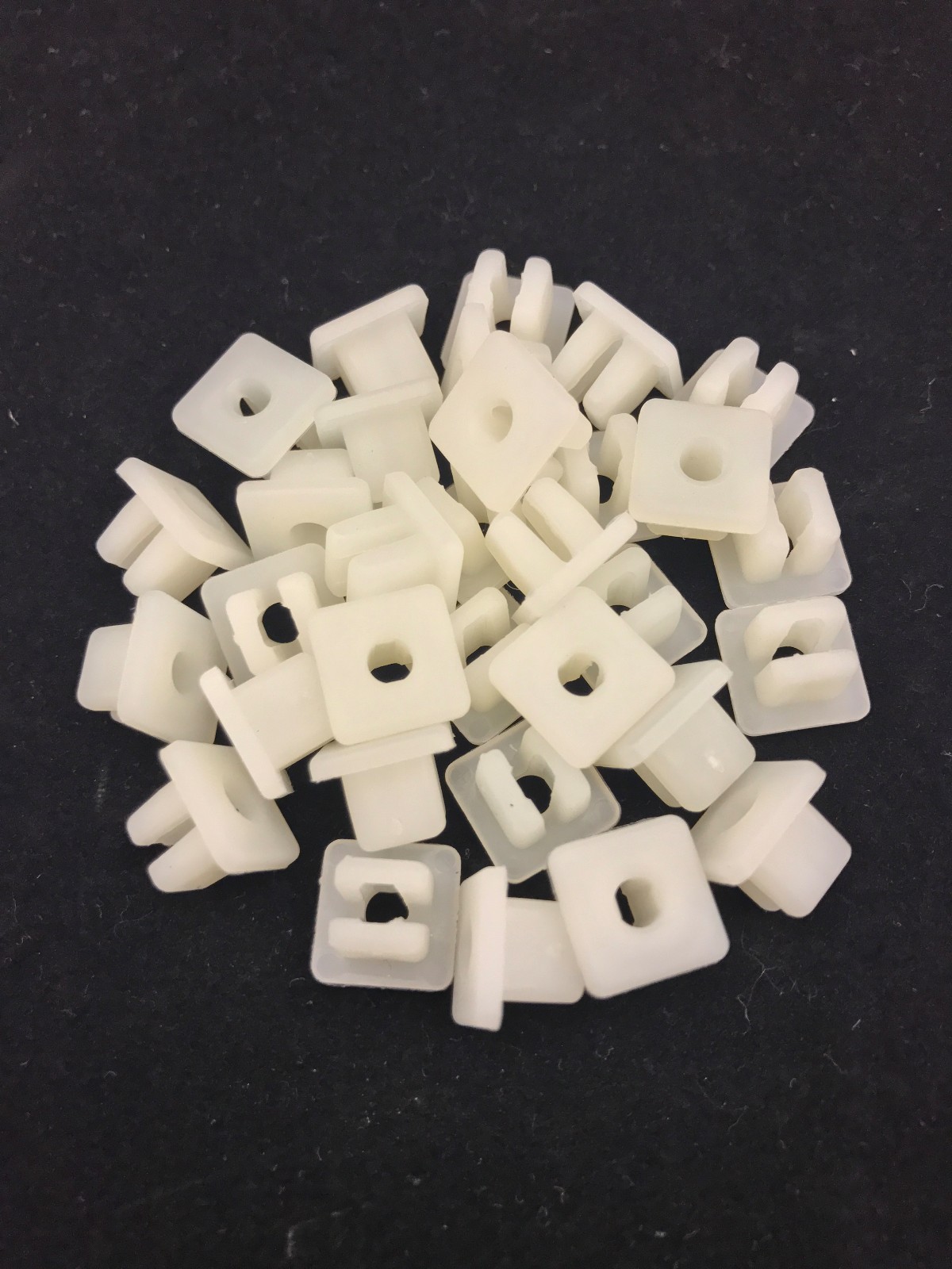 Set Of 10 Clips Nylon Nuts #10 Trim Grommet Screw for Toyota Honda Mazda Nissan