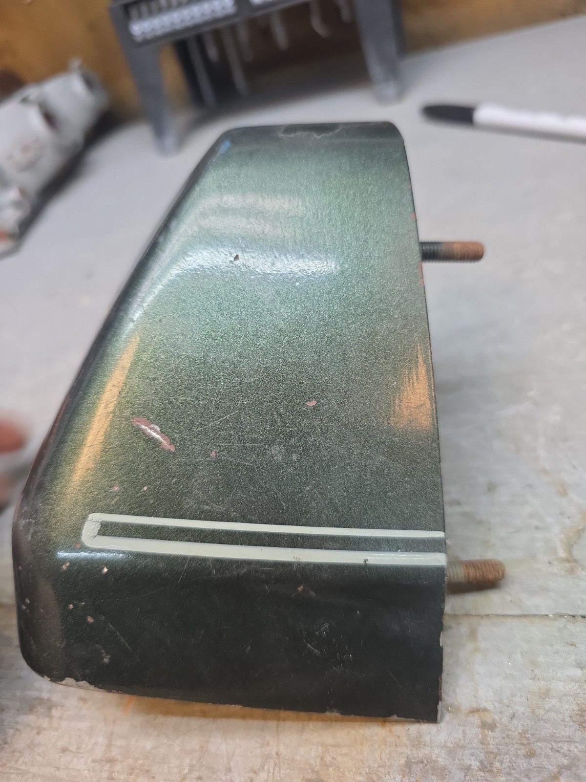1984 1985 1986 1987 1988 BUICK CENTURY Right REAR QUARTER EXTENSION FILLER