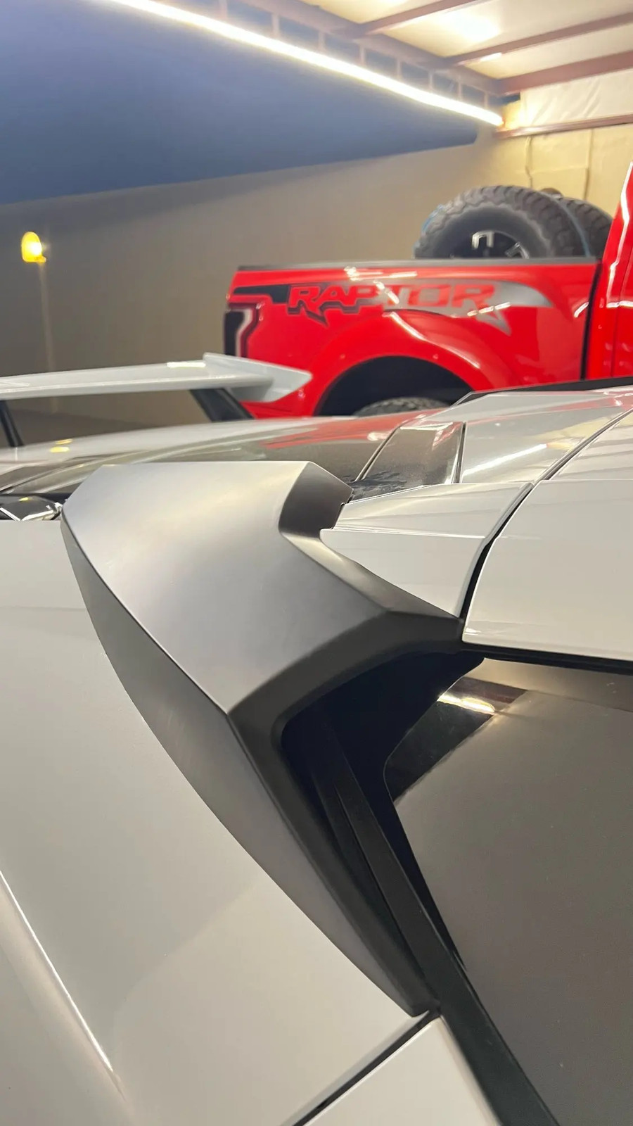 For Corvette C8 All Model 2020-2026 Gloss Black Rear Upper Intake Port Cover Kit