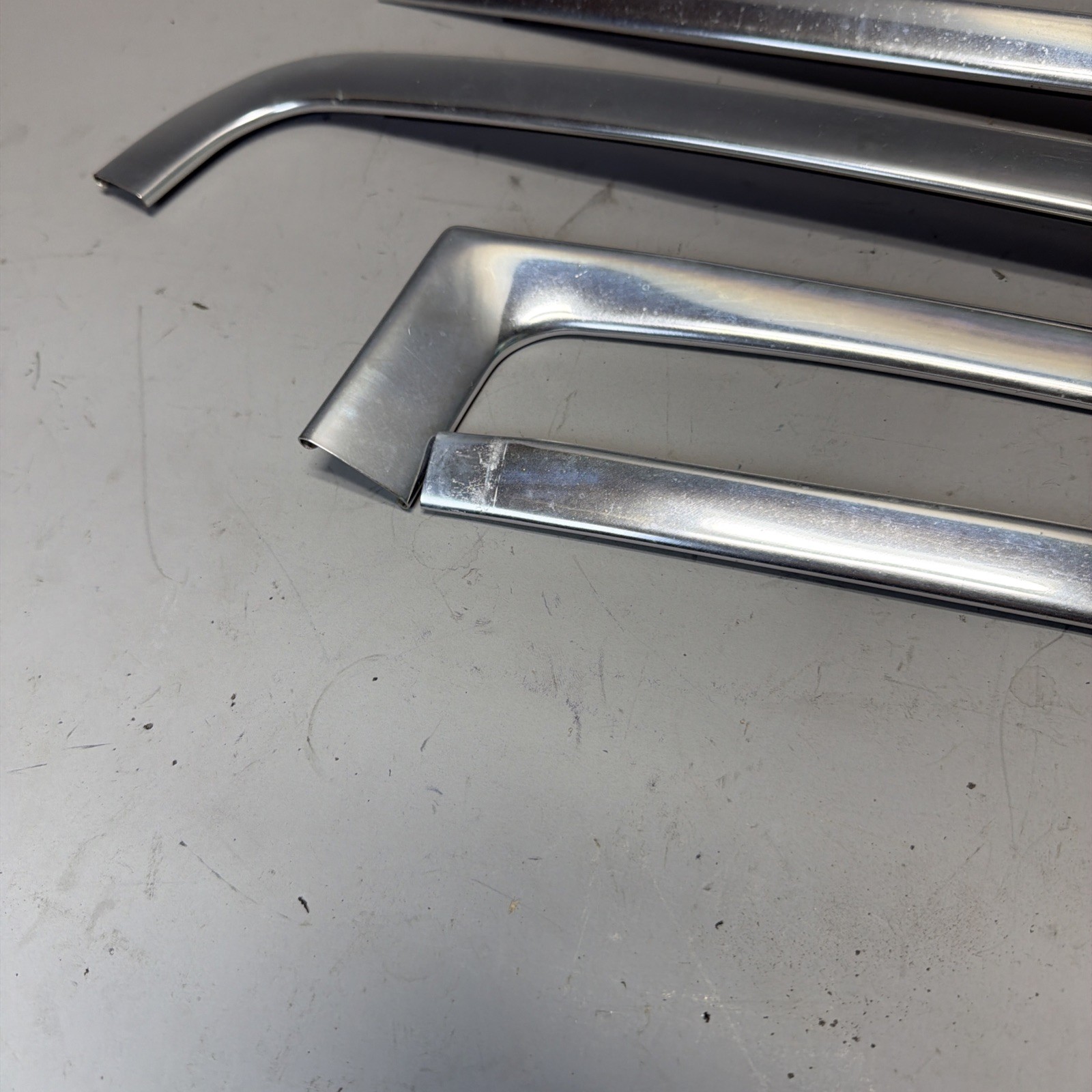 80-96 Ford F150 Bronco Chrome Windshield Trim Outside Molding 4 Piece TOP & SIDE