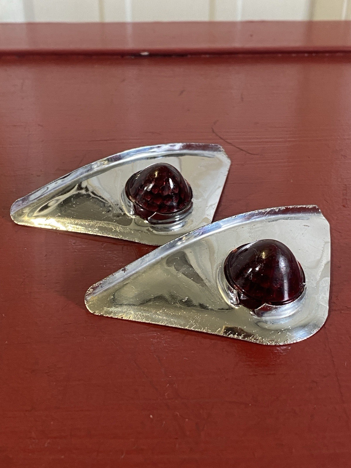 PAIR VINTAGE RED JEWEL MARKER OLD CAR TRUCK LIGHT MOTORCYCLE HEADLIGHT VISORS