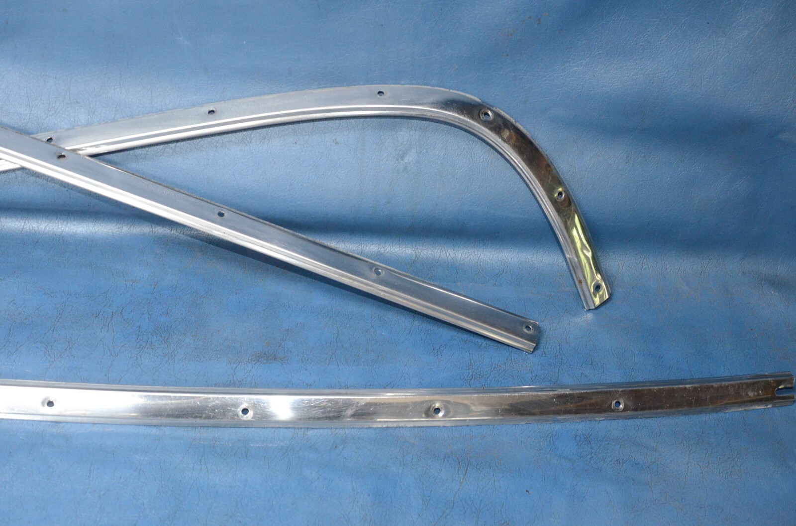 Vtg 1967 1968 Plymouth Fury III Convertible Boot Pinch Molding Trim Snap Garnish