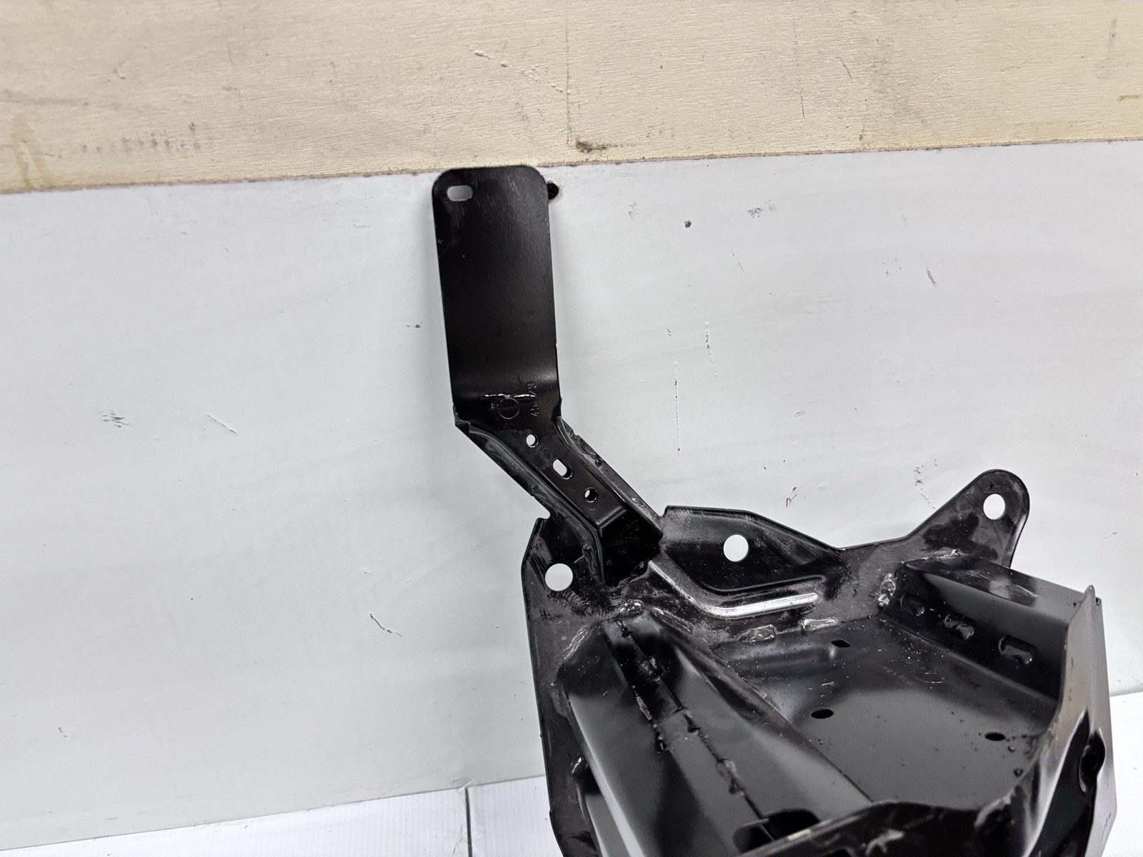 2020-2022 2023 2024 Ford Escape Lincoln Corsair Front Bumper Reinforcement OEM