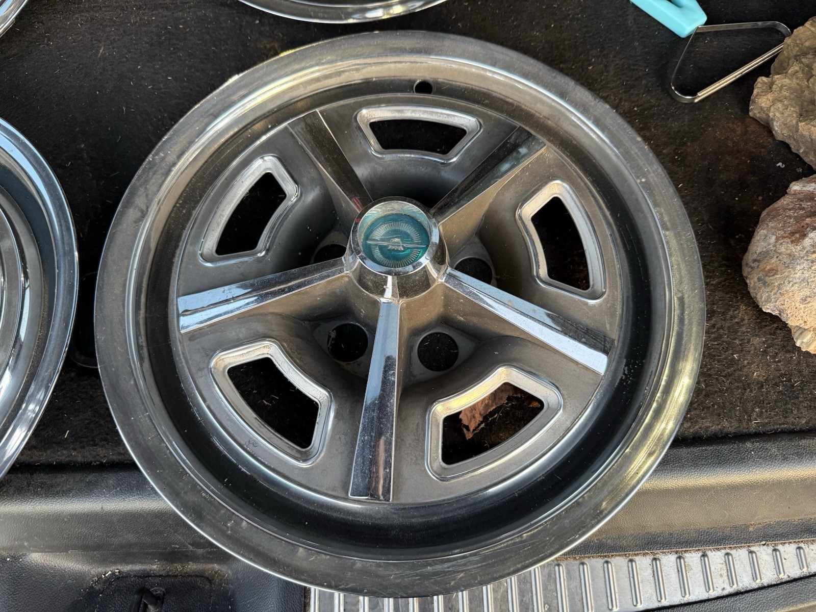 1967 1968 Ford Thunderbird Galaxie 15” Hubcaps Set