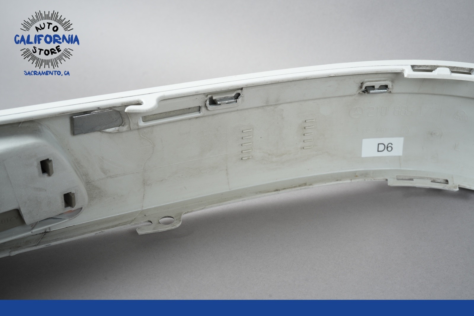 00-03 Mercedes W210 E320 E55 AMG Front Left Side Bumper Impact Strip Molding OEM