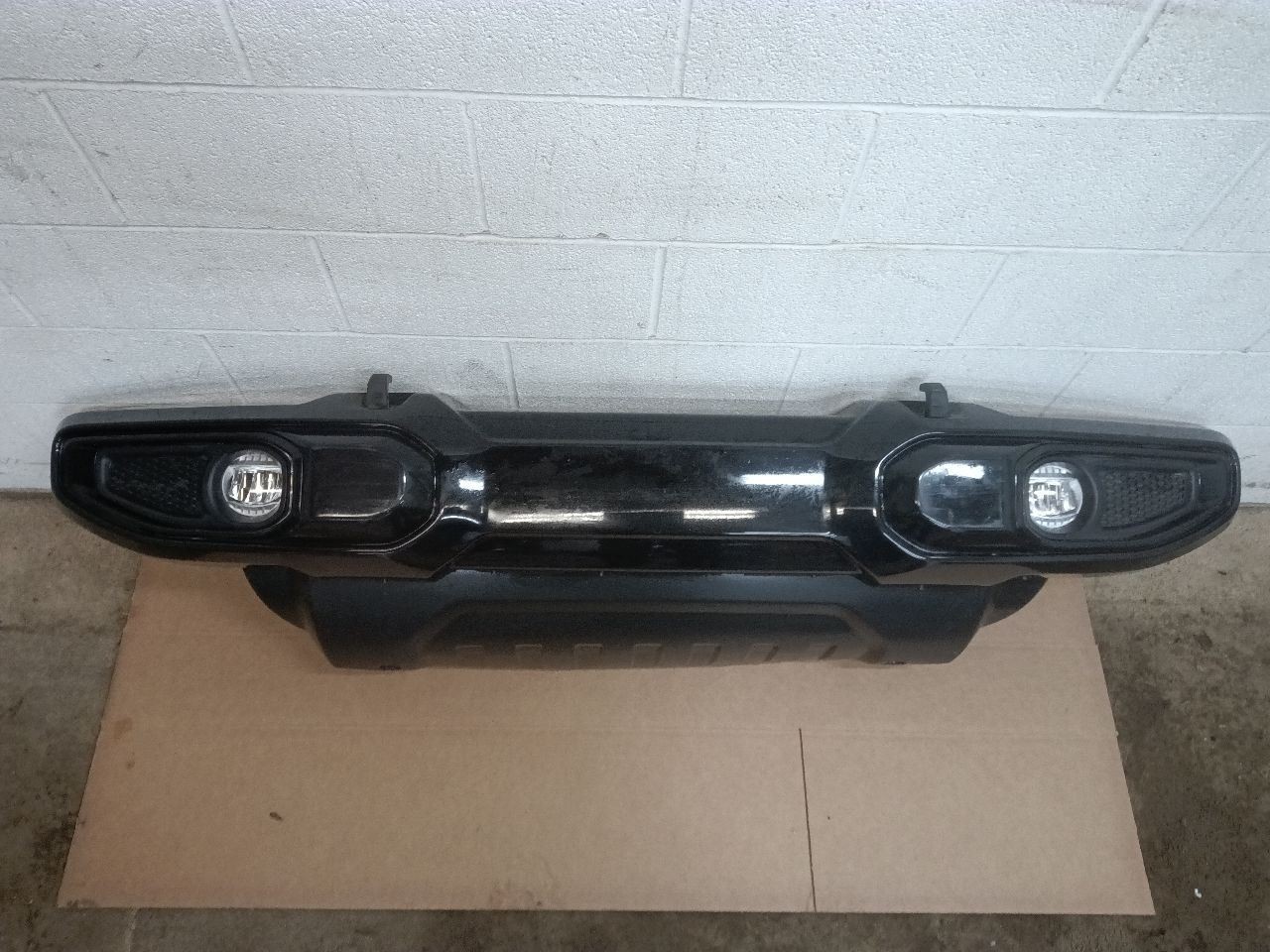 2021-25 Jeep Gladiator Wrangler Front Bumper Assembly w/LED Lamps PX8 BLACK