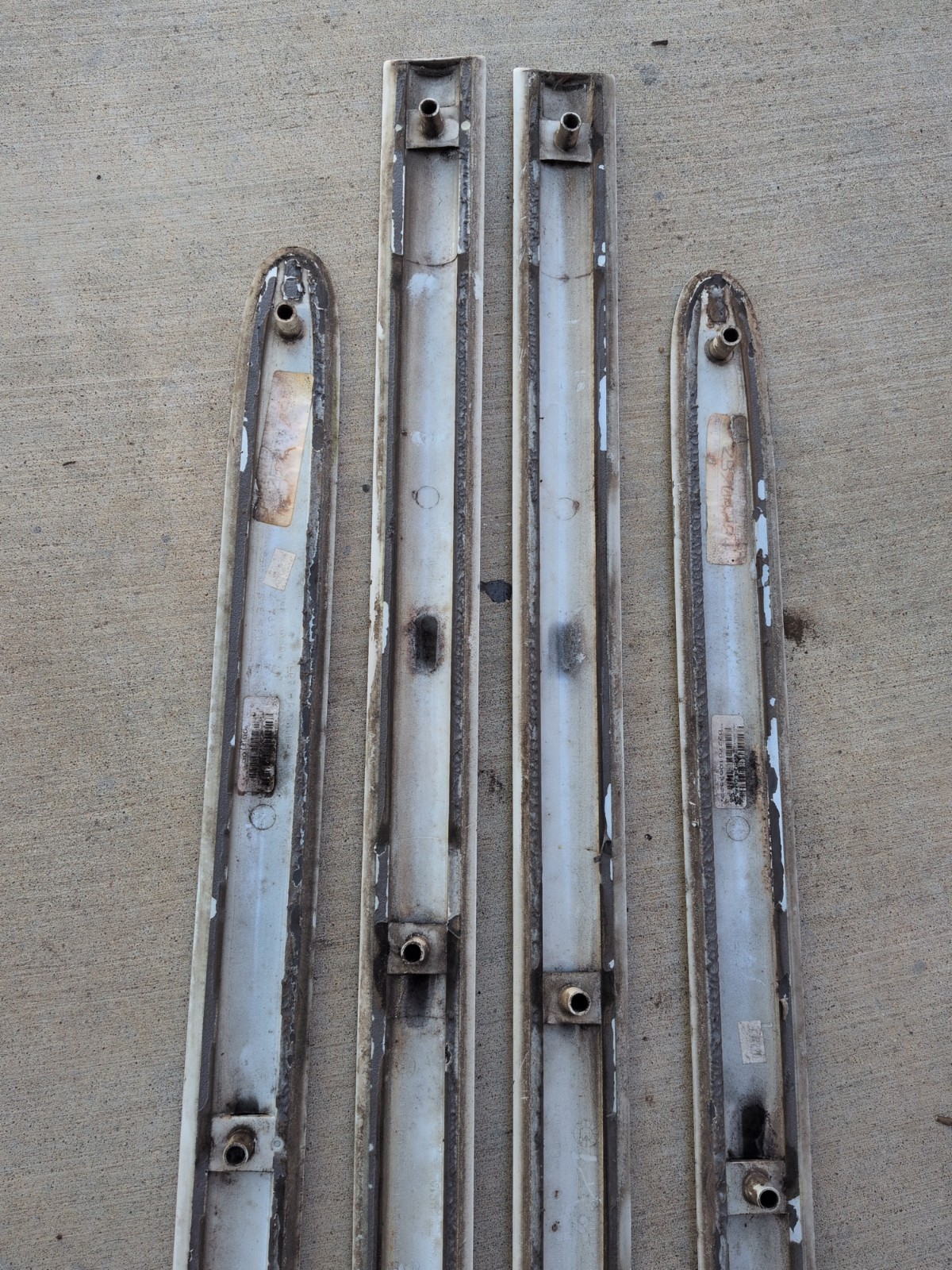 00-05 Buick LeSabre Door Body Side belt Molding trim Set 4pc White OEM