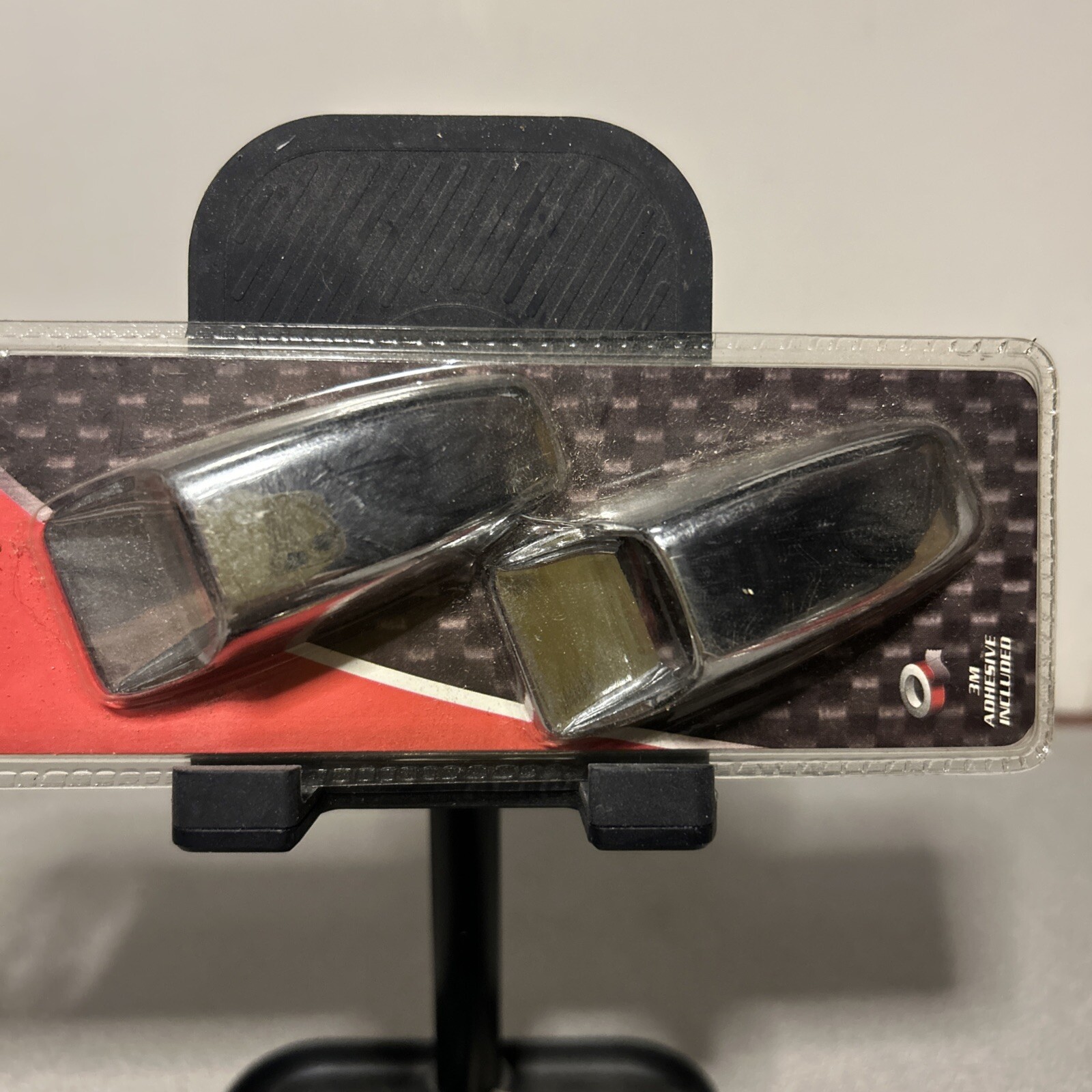 Pilot IP-2001 – Plain Chrome Wiper Nozzle Covers Set
