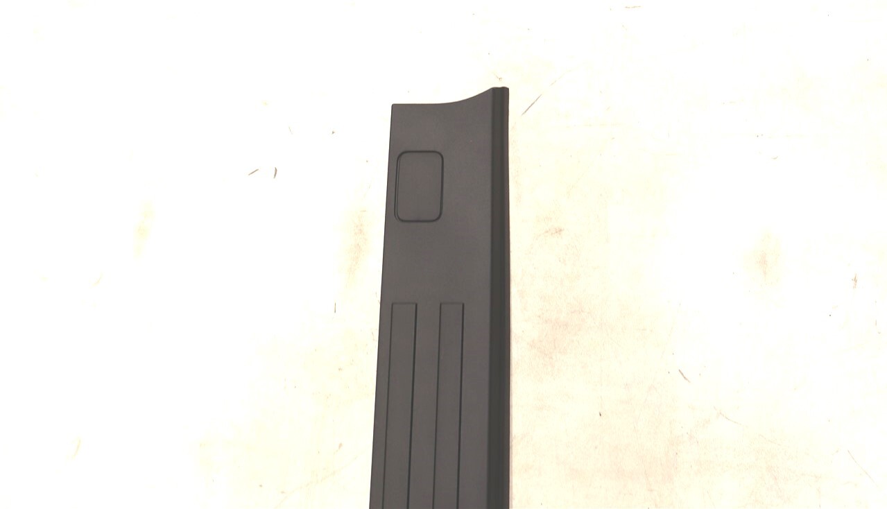 NEW OEM Ford 6.5′ Bed Rail Molding Cap Right FL3Z-99291A40-AA F-150 2015-2020