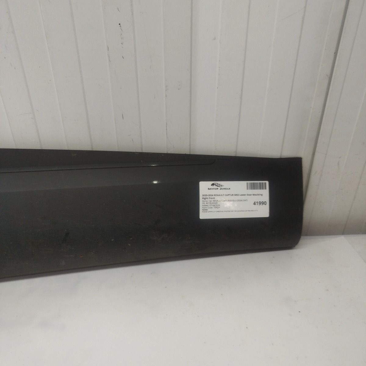 2020-2024 RENAULT CAPTUR MK2 Lower Door Moulding Right Front 801864042R