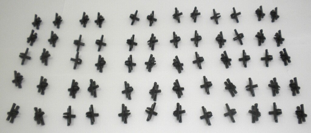 VW KARMANN GHIA BODY MOLDING CLIPS (QTY 52) 141853547B 141898547B FREE SHIPPING
