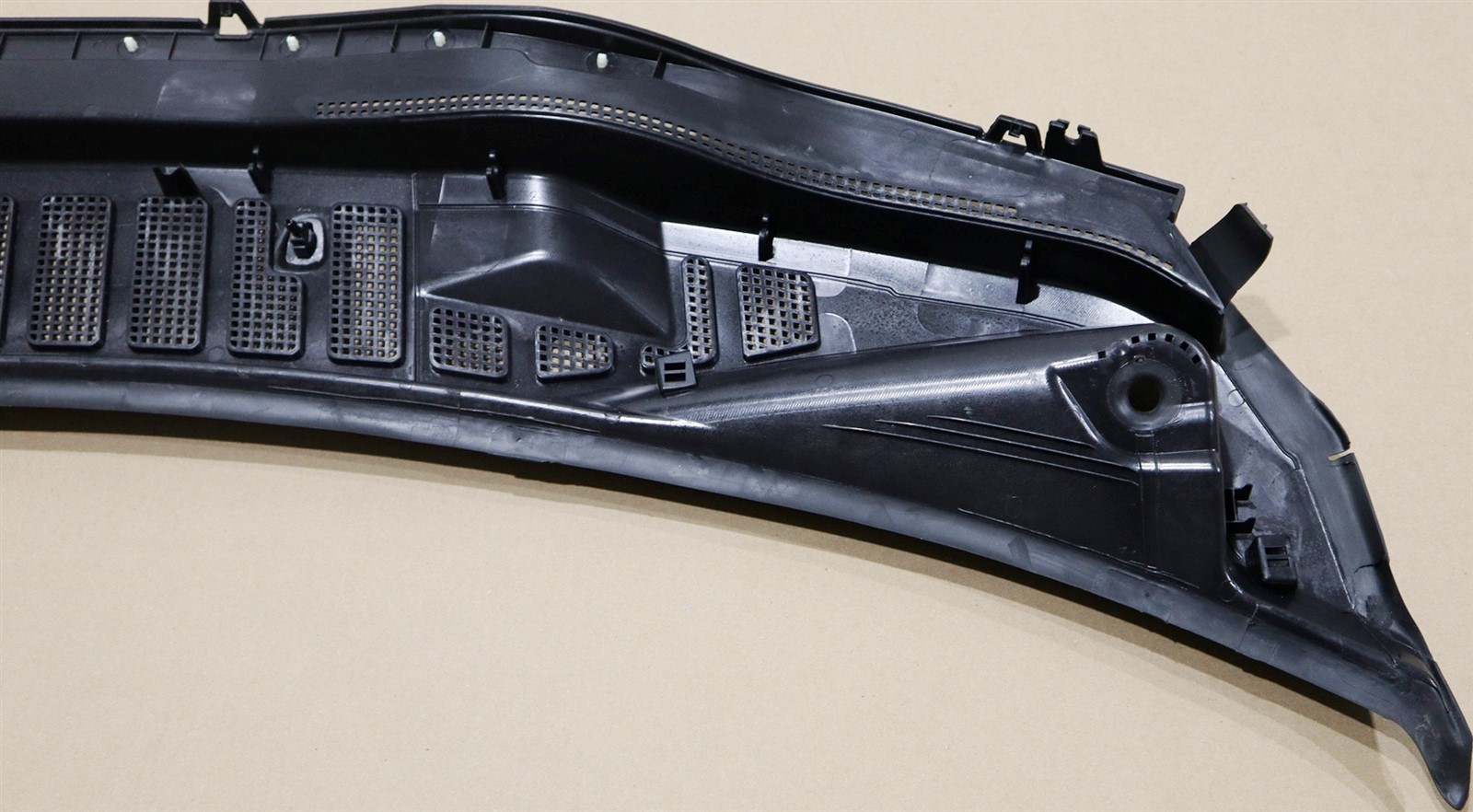 Windshield Cowl Top Grille Cover Trim Panel OEM 23-25 Super Duty PC3Z10022A68AA