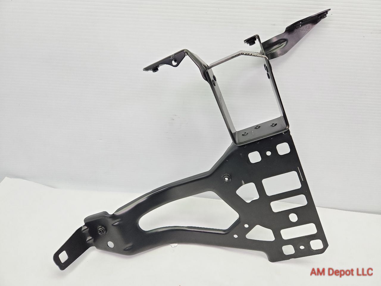 2008 BMW 535xi 535i 528i 528xi E60 E61 Front Left Radiator Support Bracket