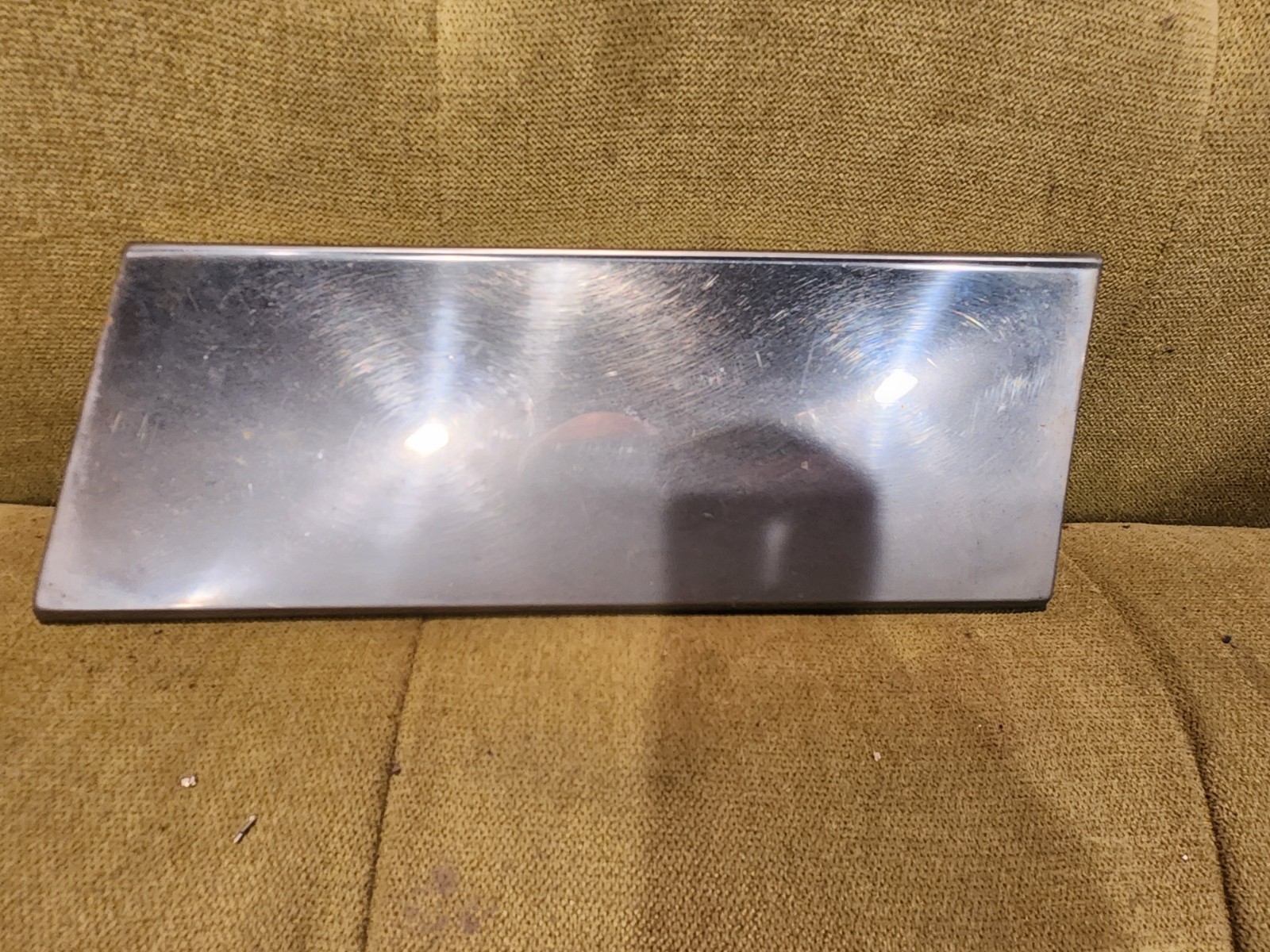 1980-1990 Oldsmobile Delta 88 Cruiser Passenger Right Fender Behind Wheel Trim