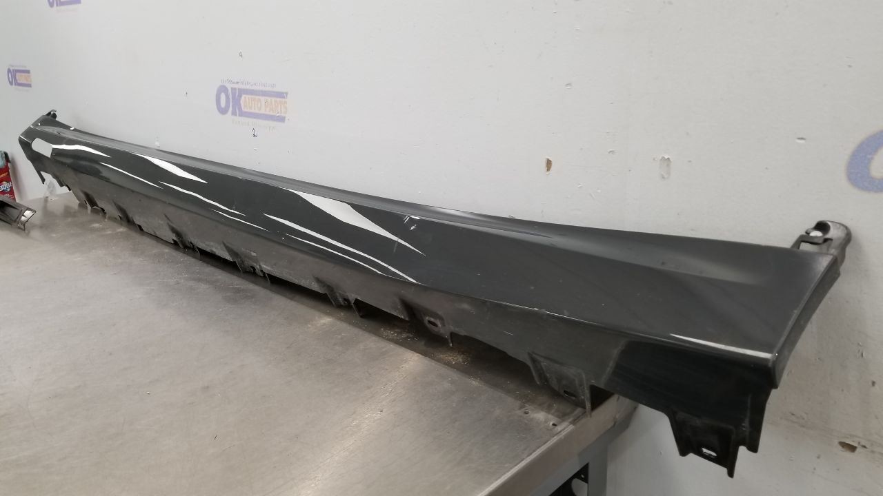 22 BMW X7 M50I G07 ROCKER PANEL MOULDING SIDE SKIRT LEFT DRIVER GRAY