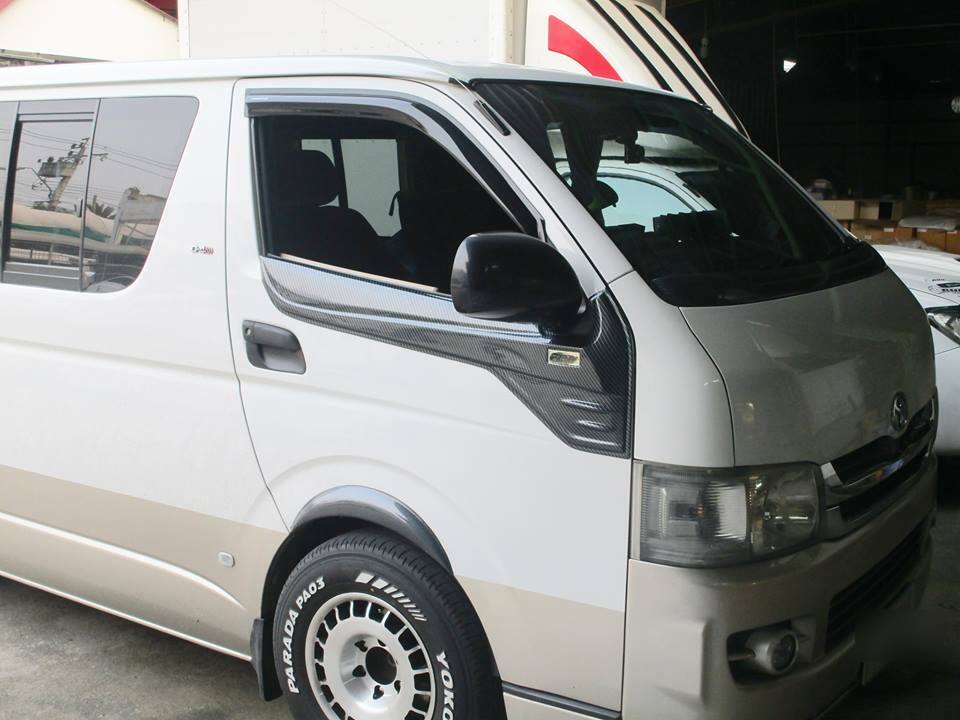 Line Window Sill Cover Front Trim Carbon Black For Toyota Hiace D4D 2005 2016