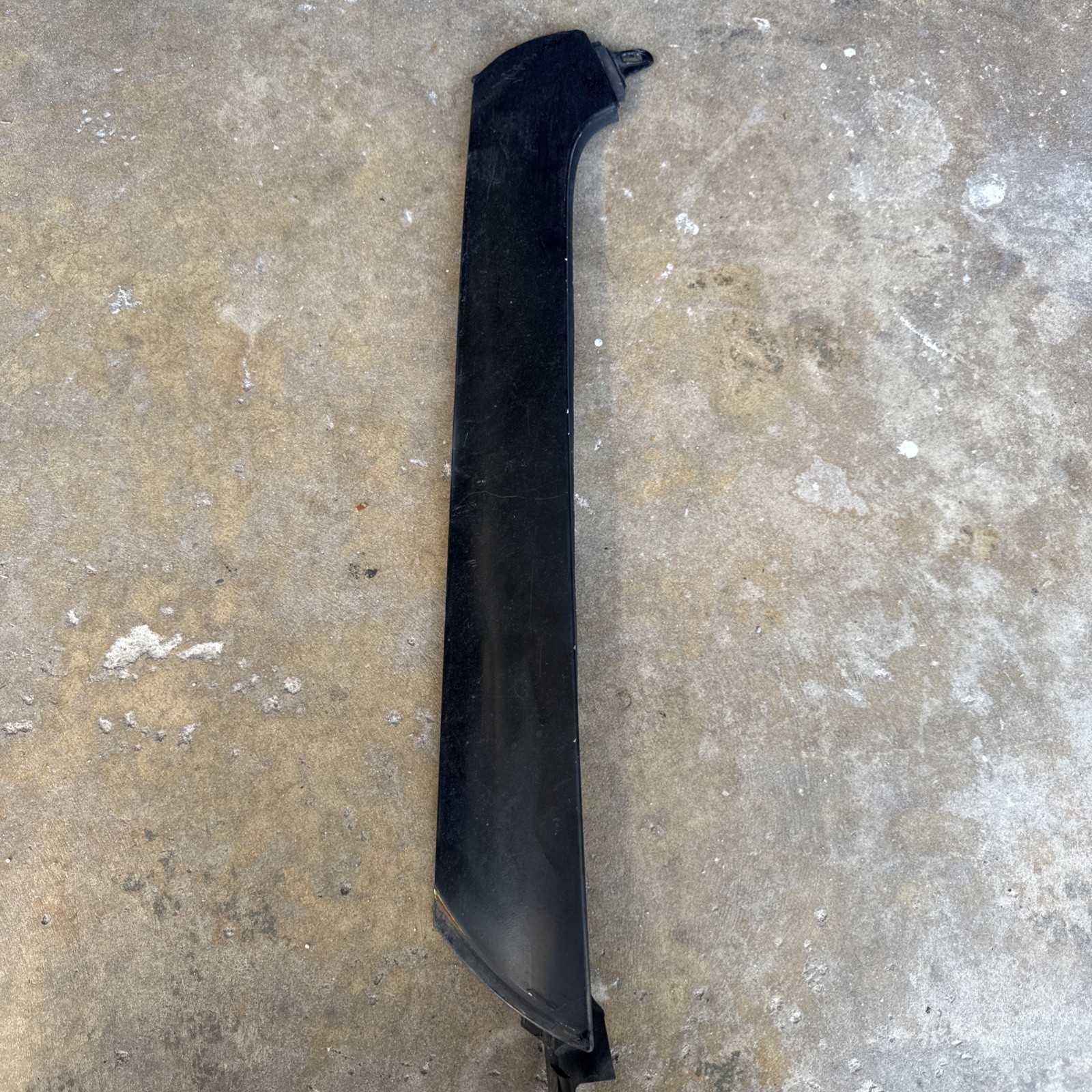 04-08 Chrysler Crossfire Right Side Windshield Molding Trim (Spray Painted) OEM