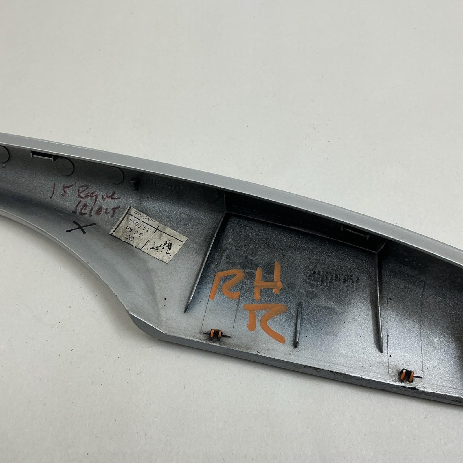 2014-15 Nissan Rogue Select Rear Passenger Right Roof Rack End Cover Cap OEM