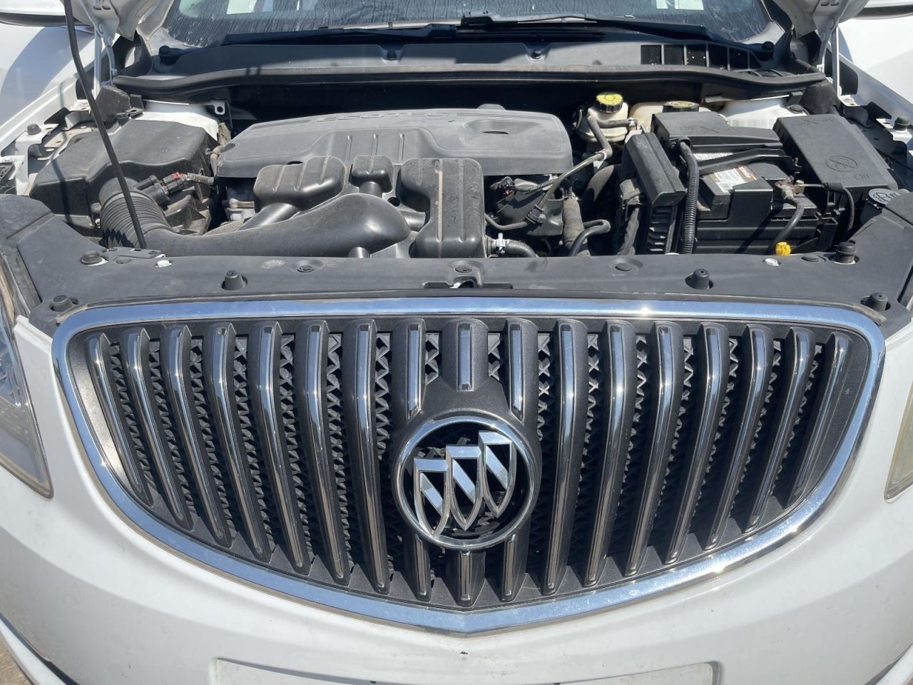 Factory Upper Grille 2012-2017 BUICK VERANO Chrome And Painted Gray 974336