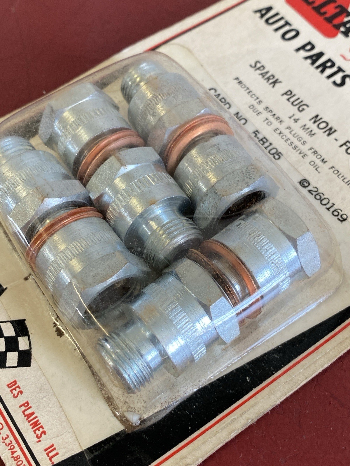 VINTAGE 14MM SPARK PLUG SYSTEM ACCESSORY SET OF 8 SERVICE STATION DISPLAY