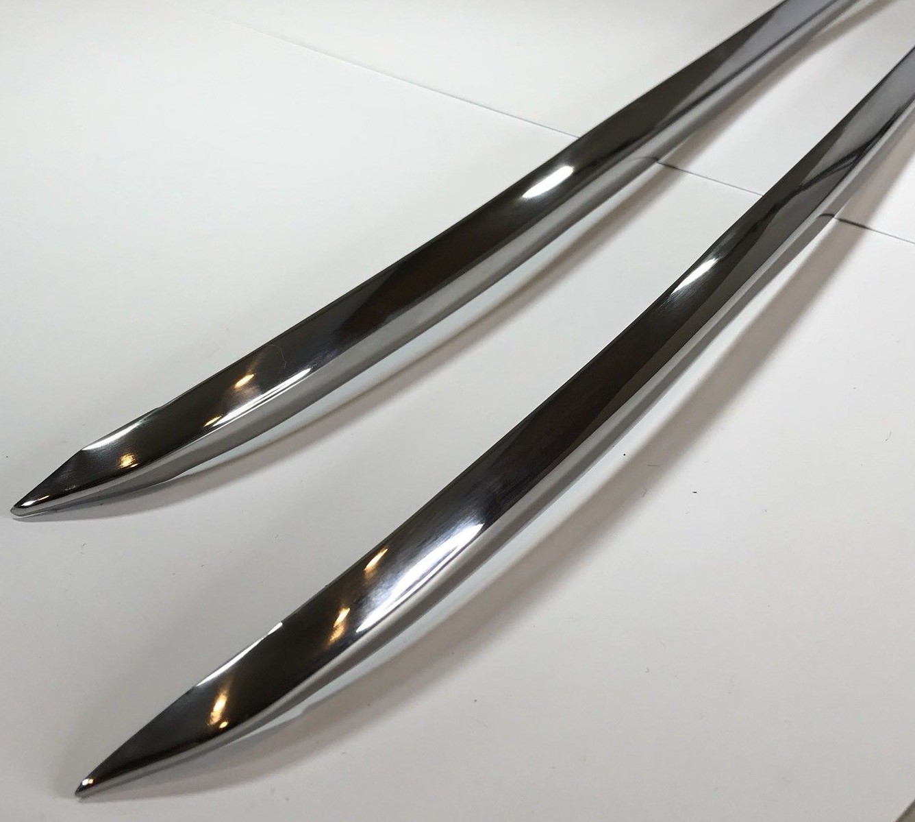 Pair (2) Front Fender Stainless Trim Molding Strip for 1949-1950 Chevrolet Car