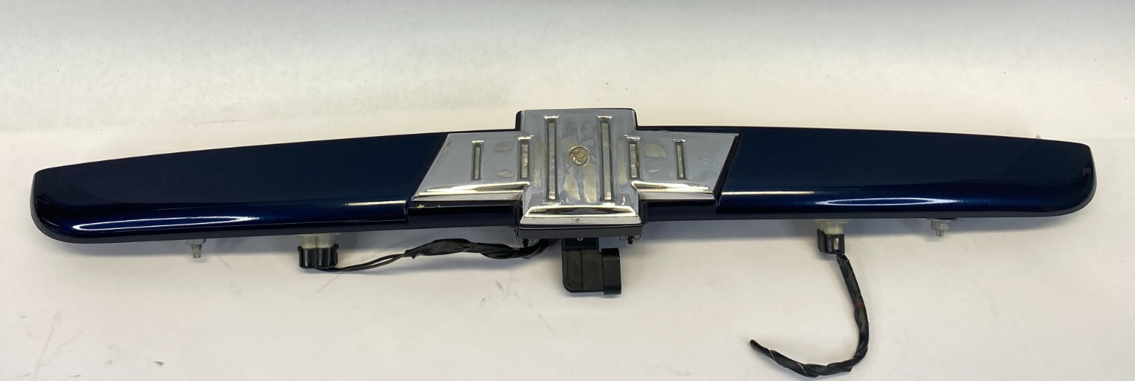 2006-2011 CHEVROLET HHR REAR HATCH LIFTGATE TRIM PULL HANDLE BLUE METALLIC OEM