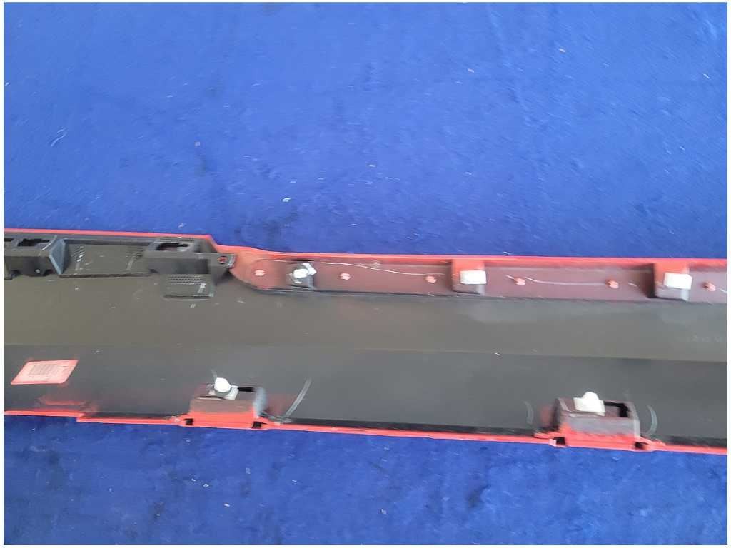 2010-2015 Chevrolet Camaro SS Driver Left Lower Rocker Panel Molding 2882