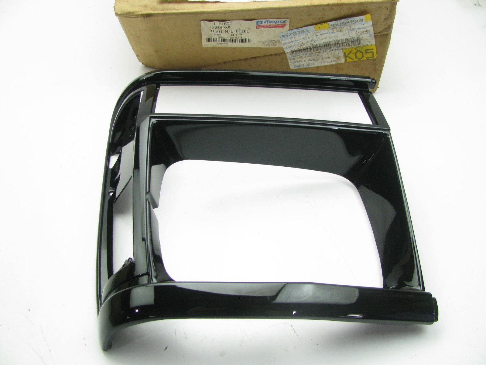 Mopar 5DV54PX8 Right Head Lamp Headlight Opening Cover Bezel For 94-96 Cherokee
