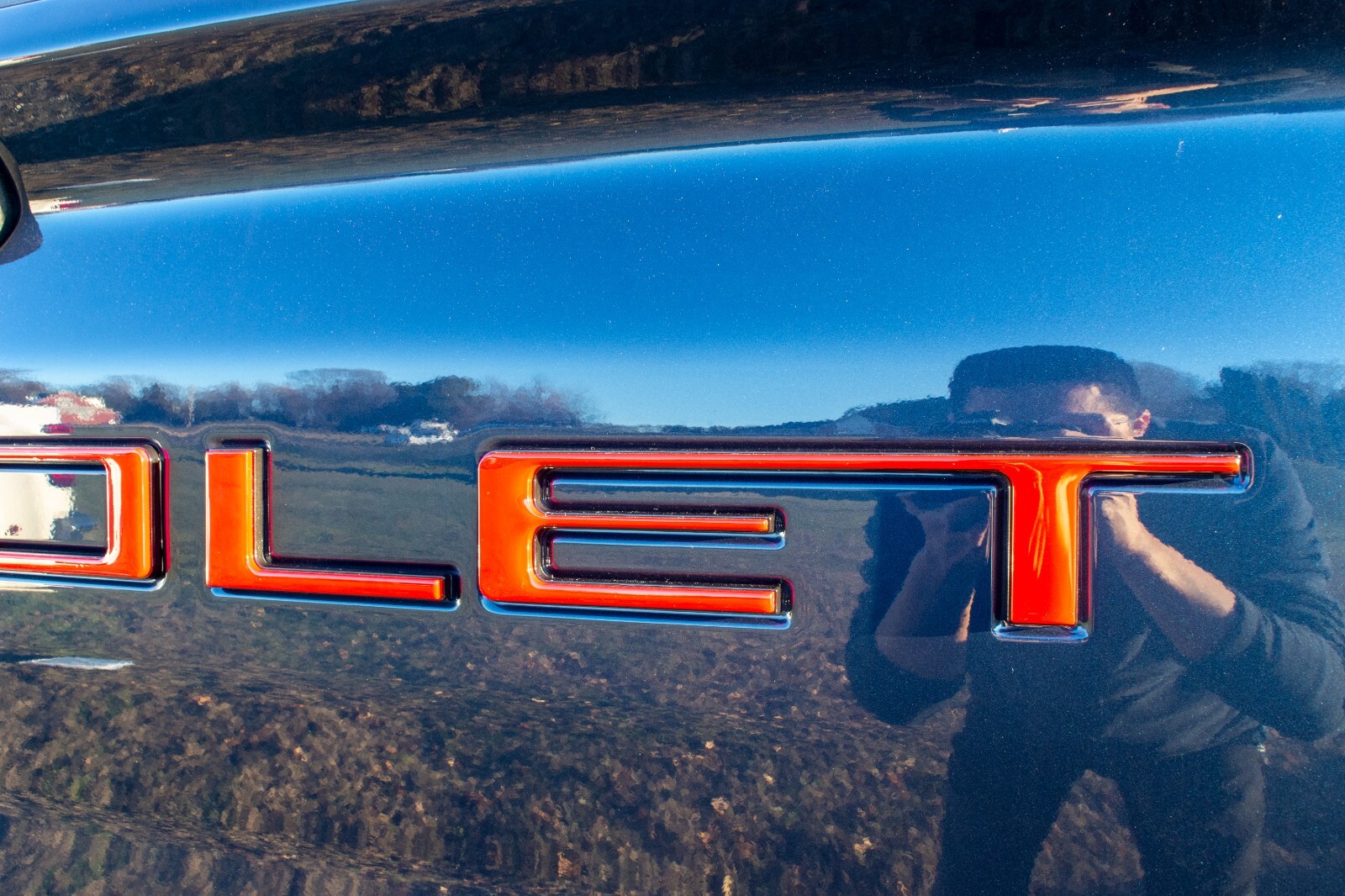 0.3in Red Black RAISED TAILGATE LETTERS FOR 2019-24 CHEVROLET SILVERADO