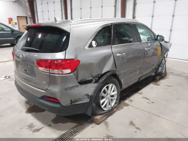 Kia Sorento Rocker Panel Trim Cover Molding Skirt Right Passenger Side 2018 2017
