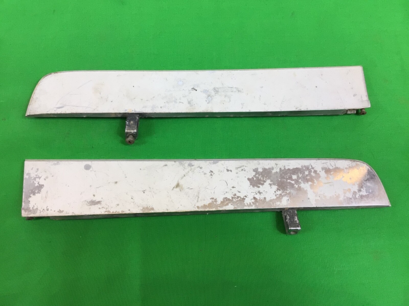 67 Ford Mustang Pony Horse Grille Emblem Left and Right Side Wings C7ZB-8B250-C