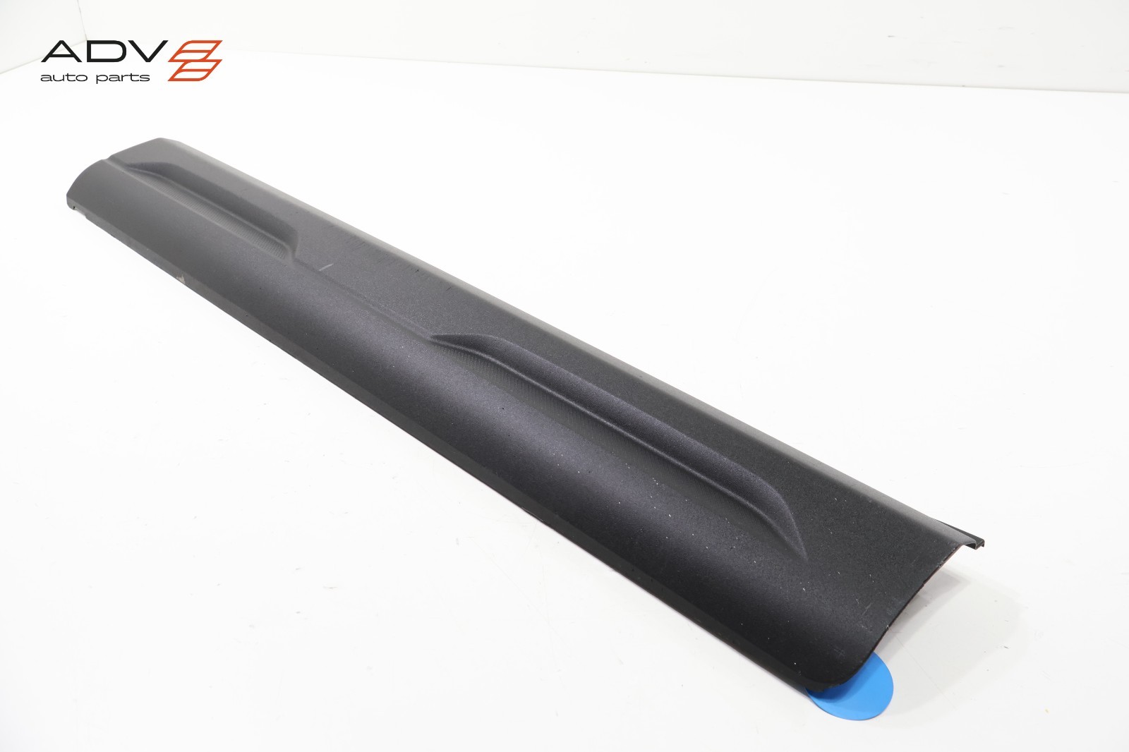 2021 – 2025 FORD BRONCO SPORT FRONT RIGHT PASSENGER SIDE DOOR LOWER MOLDING OEM