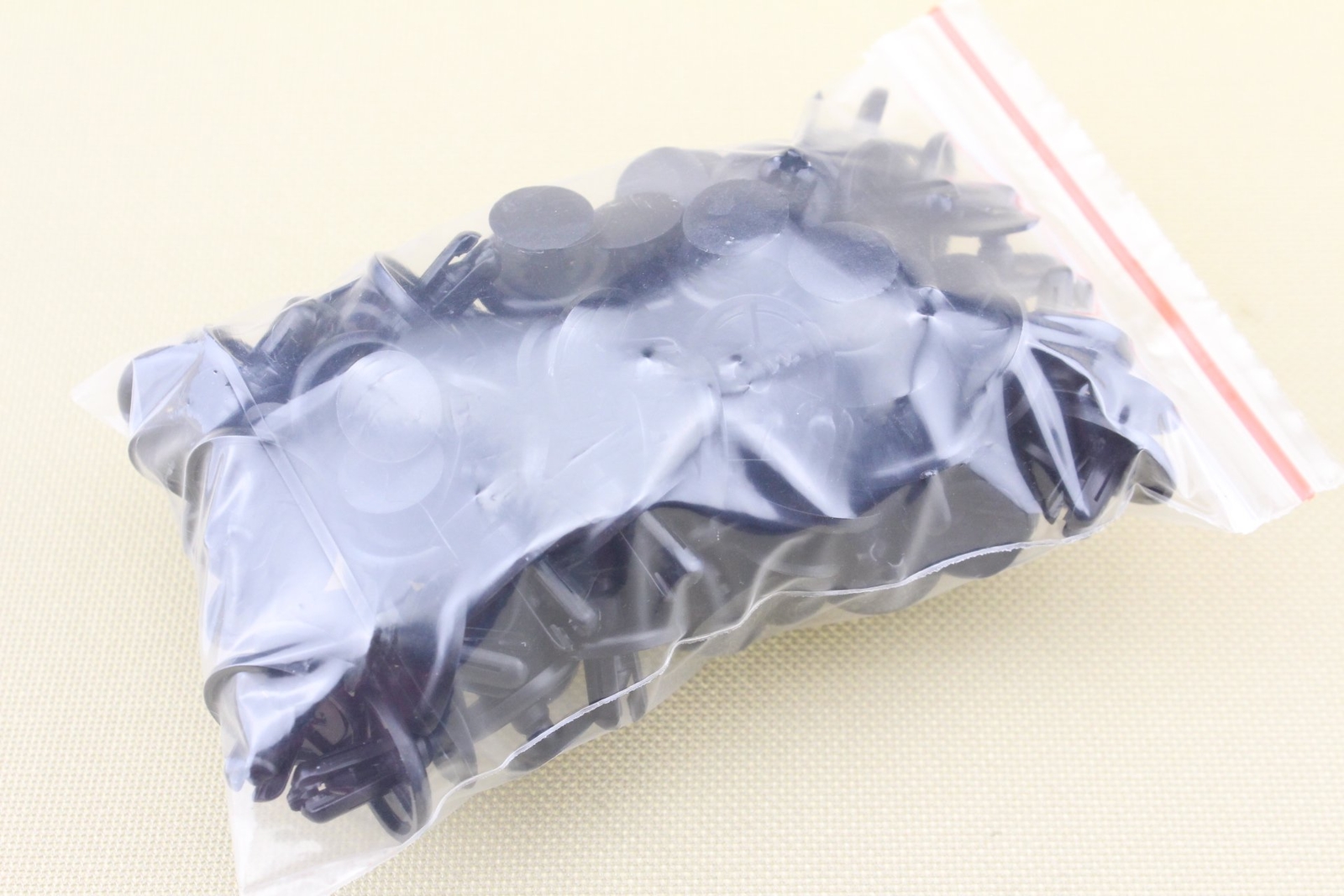 100 Pcs Engine Under Cover Push Type Retainer Clips For Toyota Lexus 90467-07201