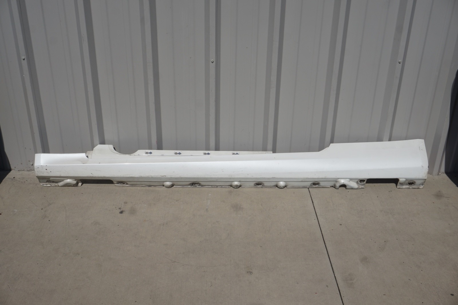 2011 – 2017 Mercedes E350 Convertible Base Left Side Rocker Panel Side Skirt OEM