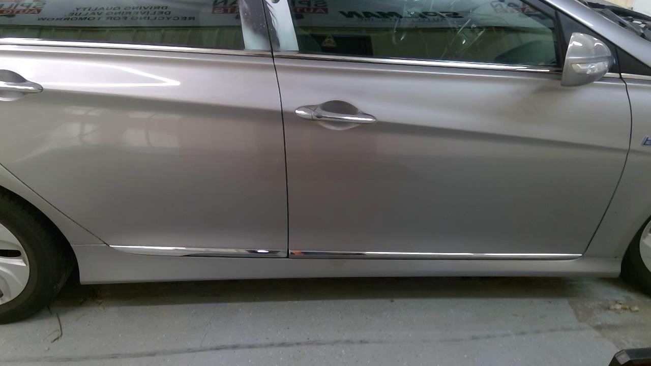 (LOCAL PICKUP ONLY) SONATA 2013 Rocker Panel Moulding 1730758