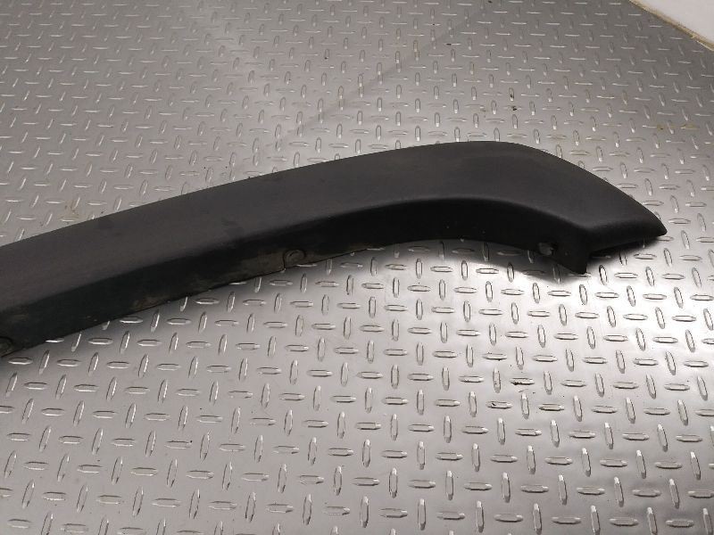 SILVRDO25 2005 Fender Moulding Passenger Front Black Text. 352469