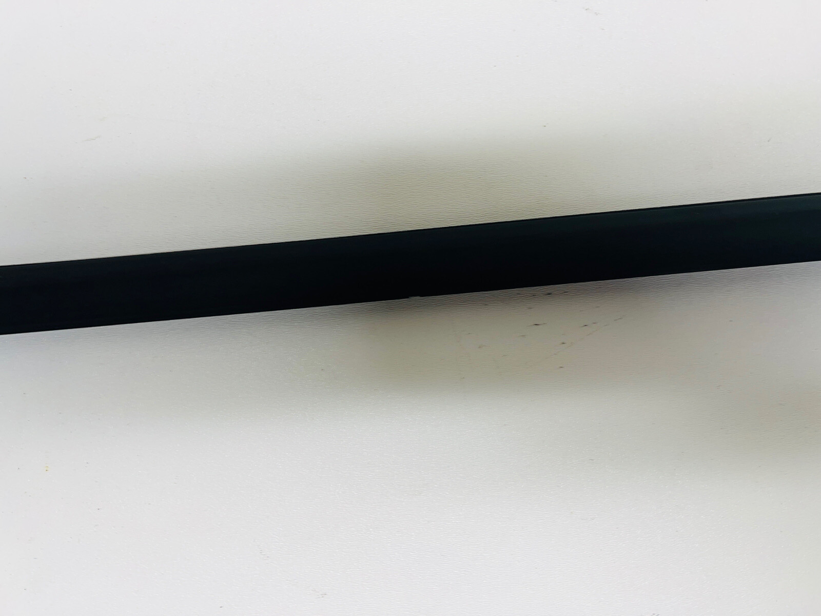 2016 2017 2018 2019 CHEVY VOLT FRONT RIGHT WINDOW BELT MOLDING OEM 23114914